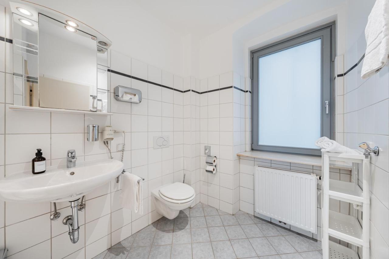 Serviced Apartments Josefstadt City เวียนนา ภายนอก รูปภาพ