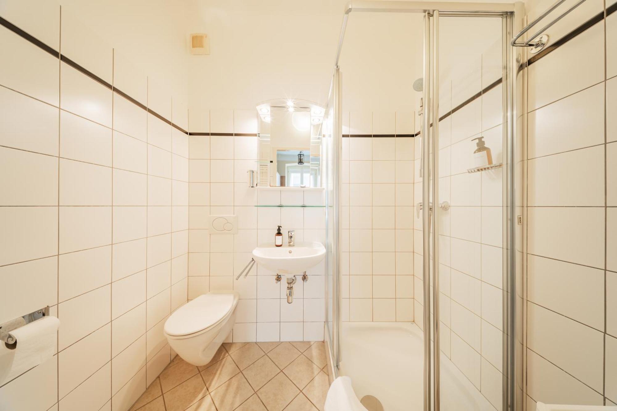 Serviced Apartments Josefstadt City เวียนนา ภายนอก รูปภาพ